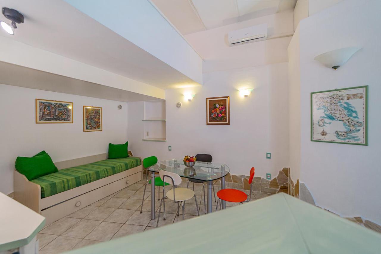 Apartament Mono Millelire La Maddalena  Zewnętrze zdjęcie